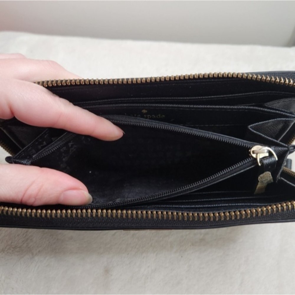 SOLD ๐ Kate Spade Black Leather Continental Zippered Wallet - Picture 12 of 16